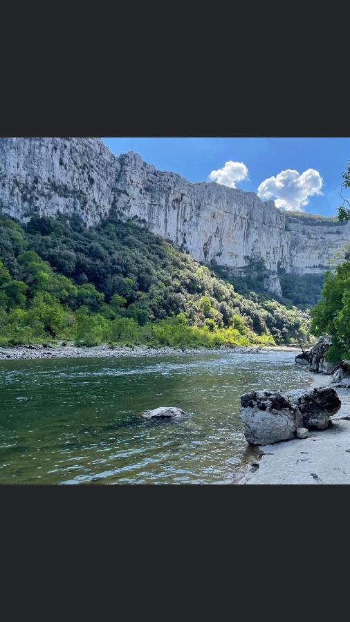 Le Mas Du Paradis Bleu Saint-Andre-de-Cruzieres Esterno foto