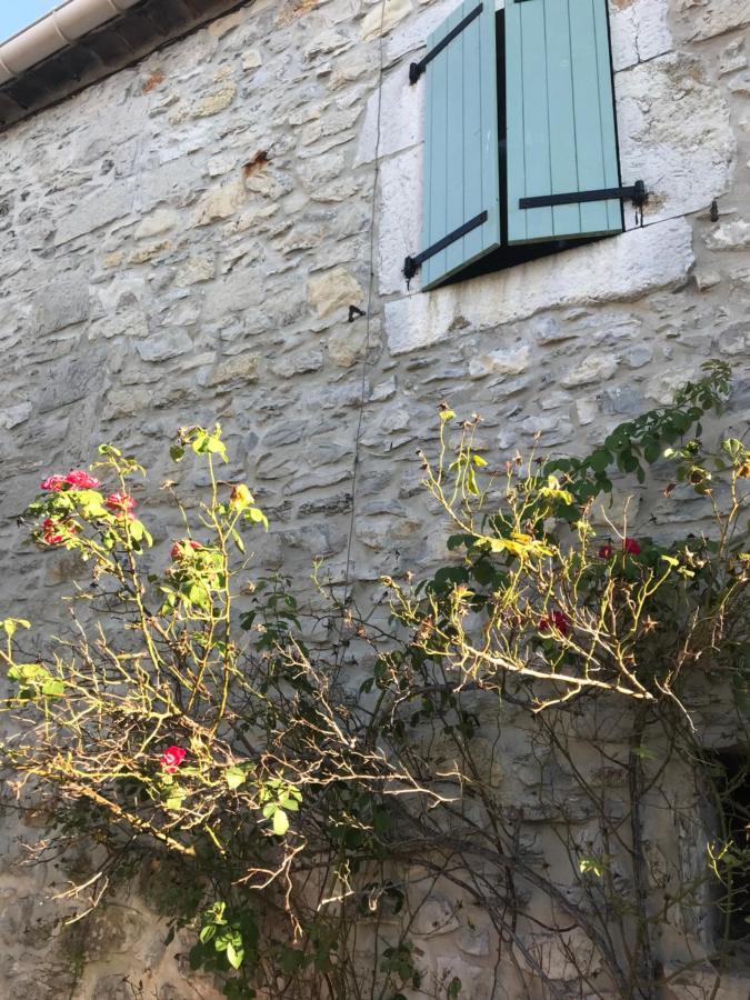 Le Mas Du Paradis Bleu Saint-Andre-de-Cruzieres Esterno foto